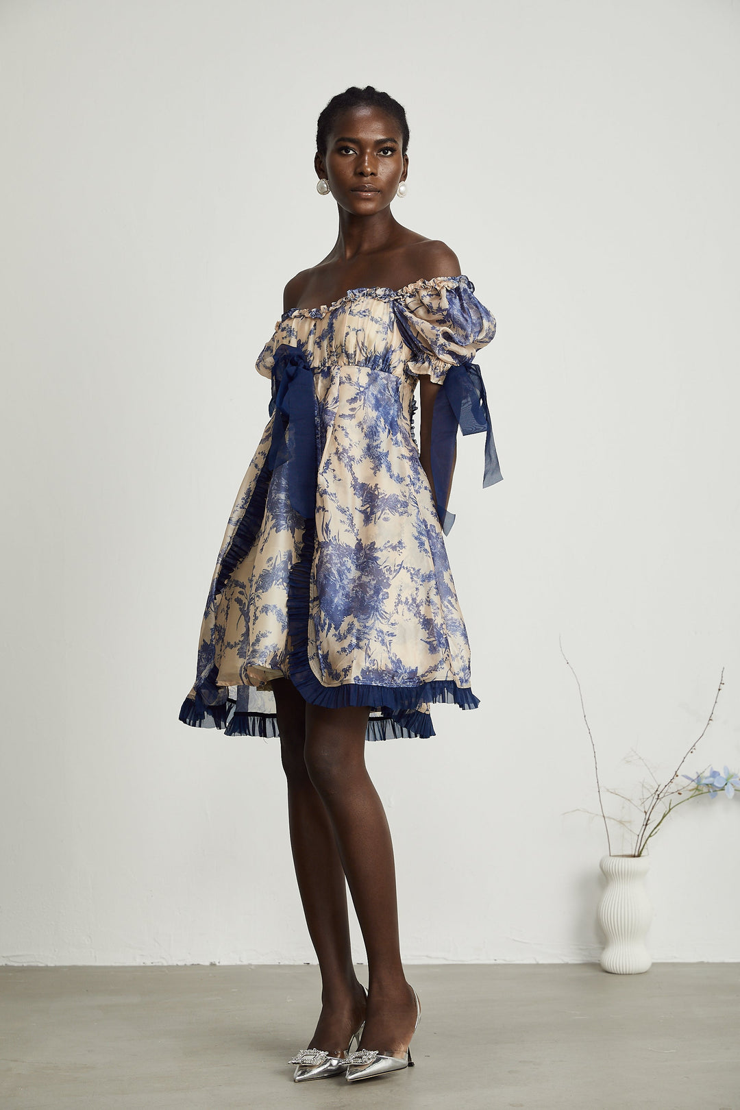 Robyn kurdele mini elbise