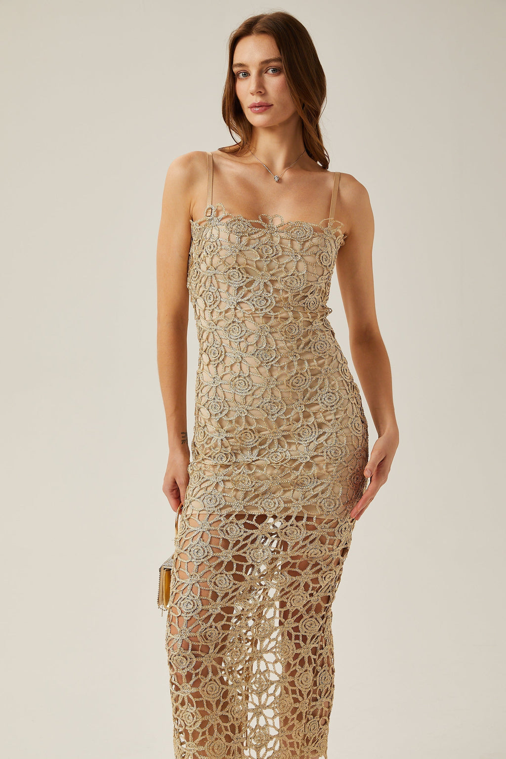 Çiçek İşlemeli Midi Elbise