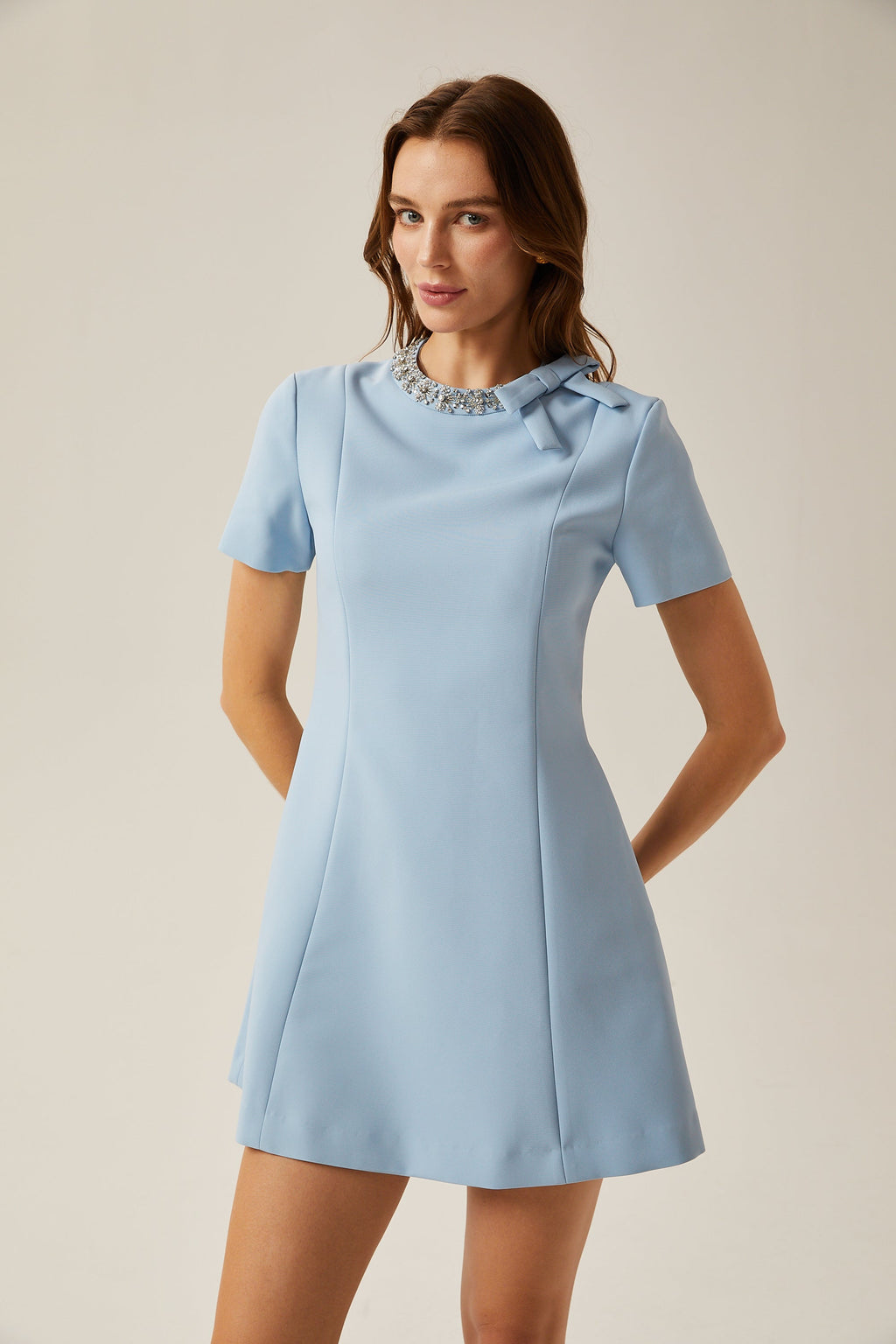 Thérèse süslemeli mini elbise