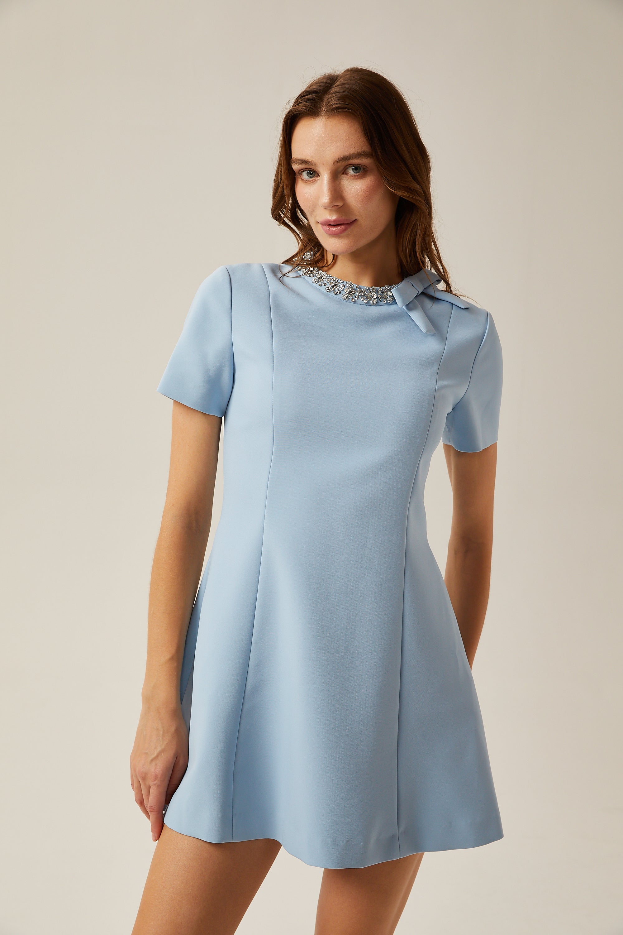 Thérèse süslemeli mini elbise