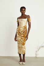 Jakarlı Korse Midi Elbise