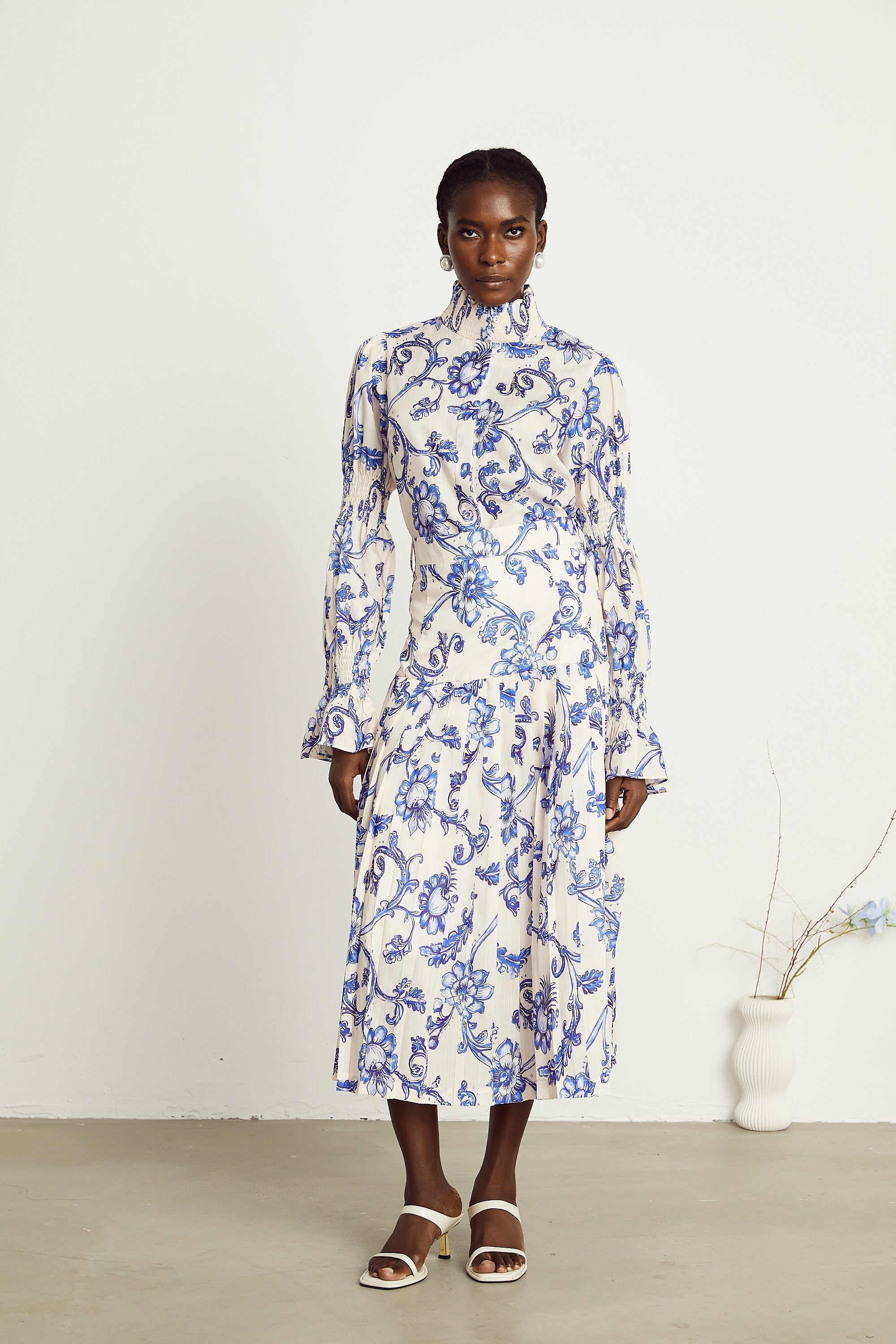 Ophélie pileli midi elbise