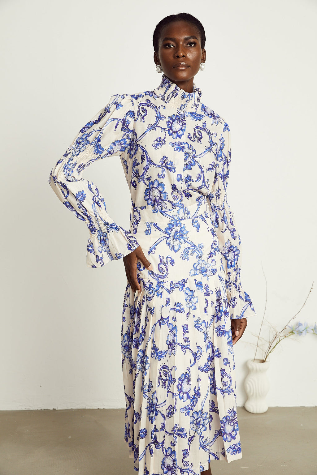 Ophélie pileli midi elbise