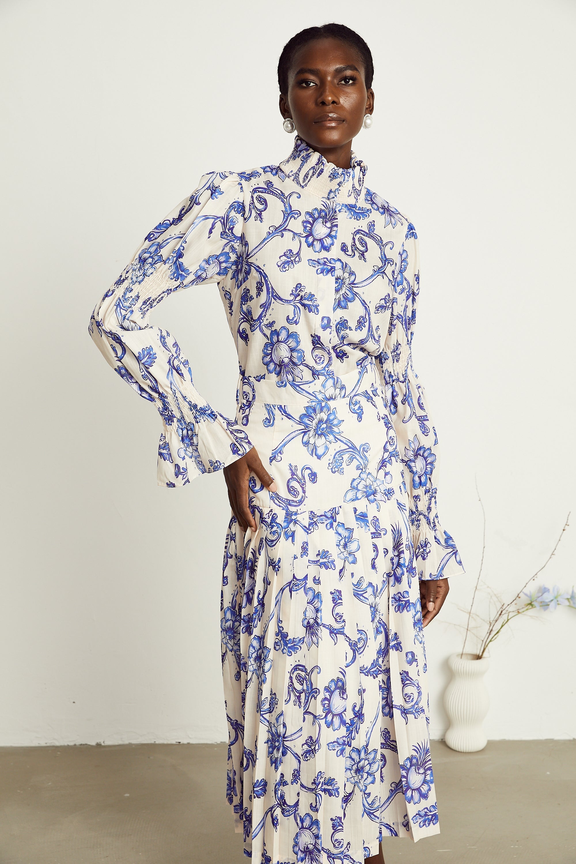 Ophélie pileli midi elbise