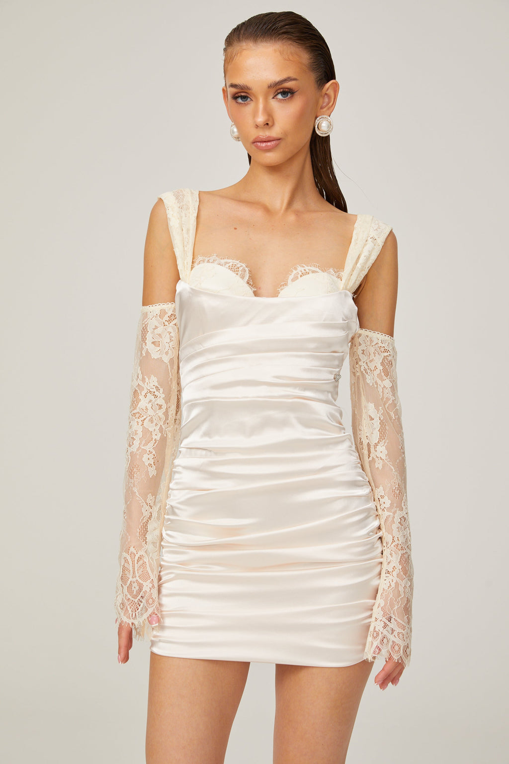 Isabeau dantel mini elbise