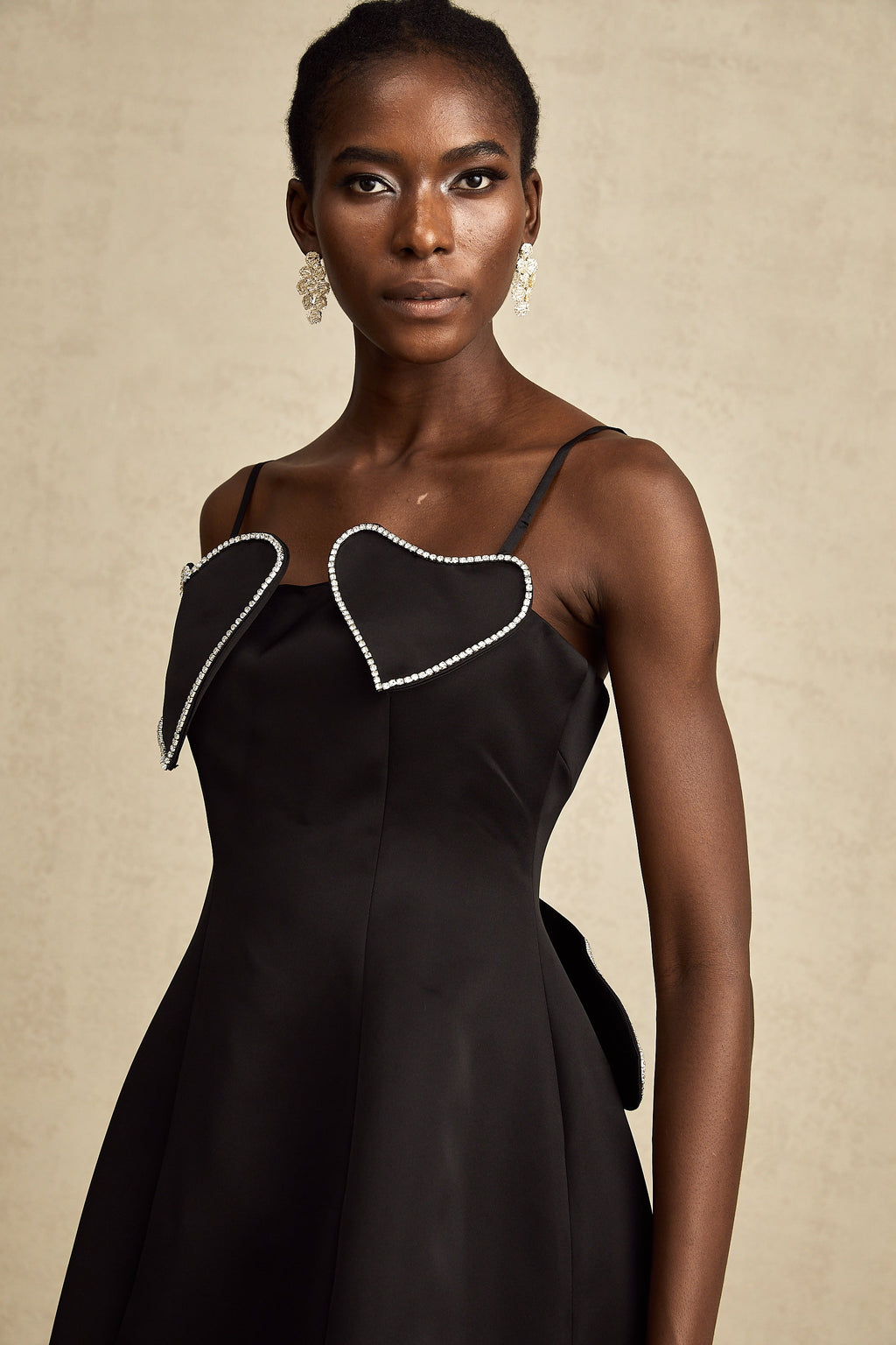 Kalp Süslemeli Mini Elbise