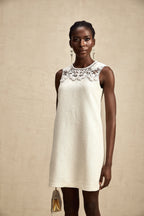 Tüvit İşlemeli Mini Elbise