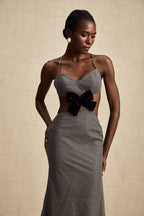 Sırtı Açık Fiyonk Payetli Midi Elbise