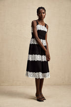 Ylviana dantelli midi elbise