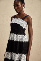 Ylviana dantelli midi elbise