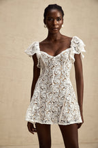 Fırfır Kollu Dantel Mini Elbise