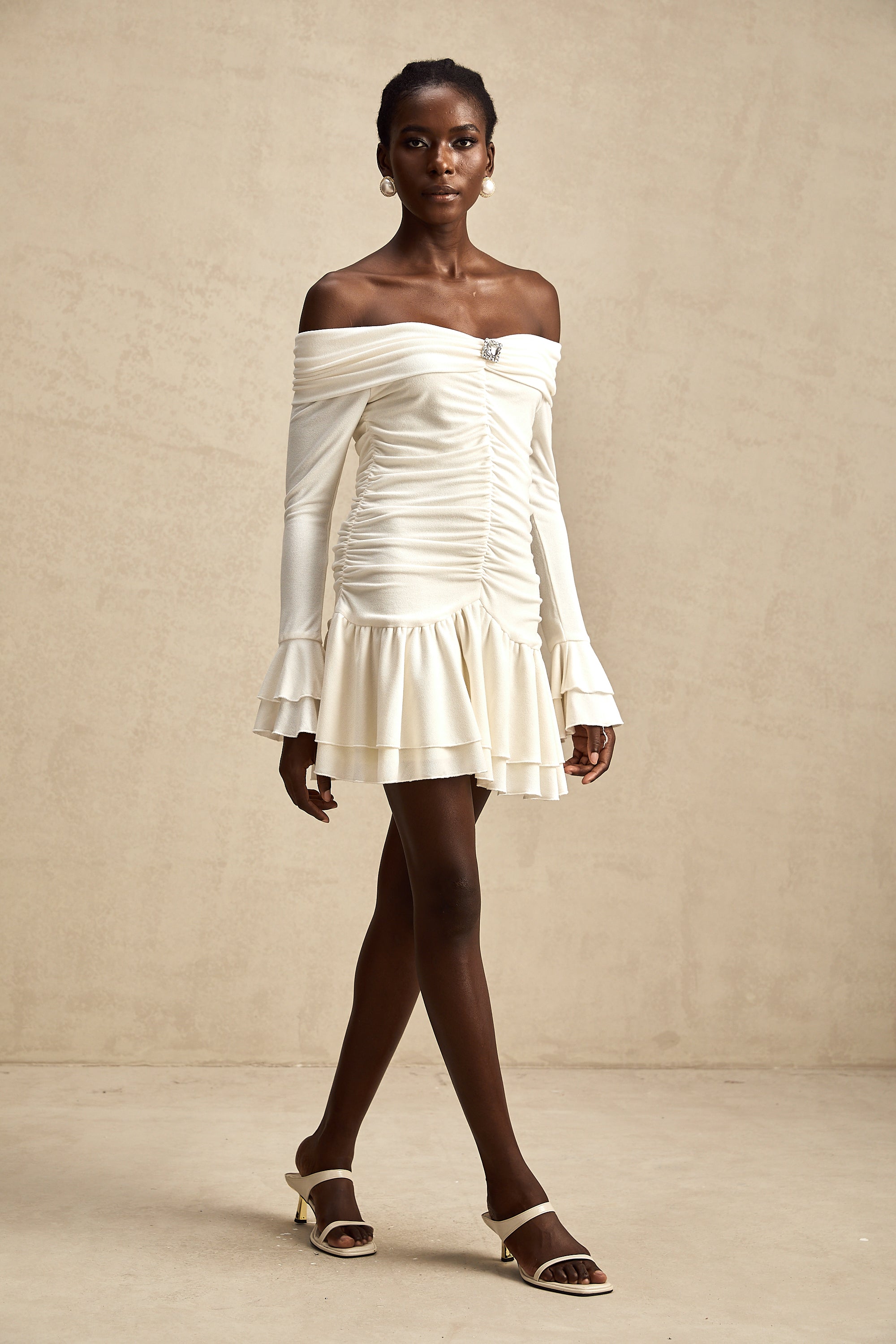 Émilie dantel mini elbise