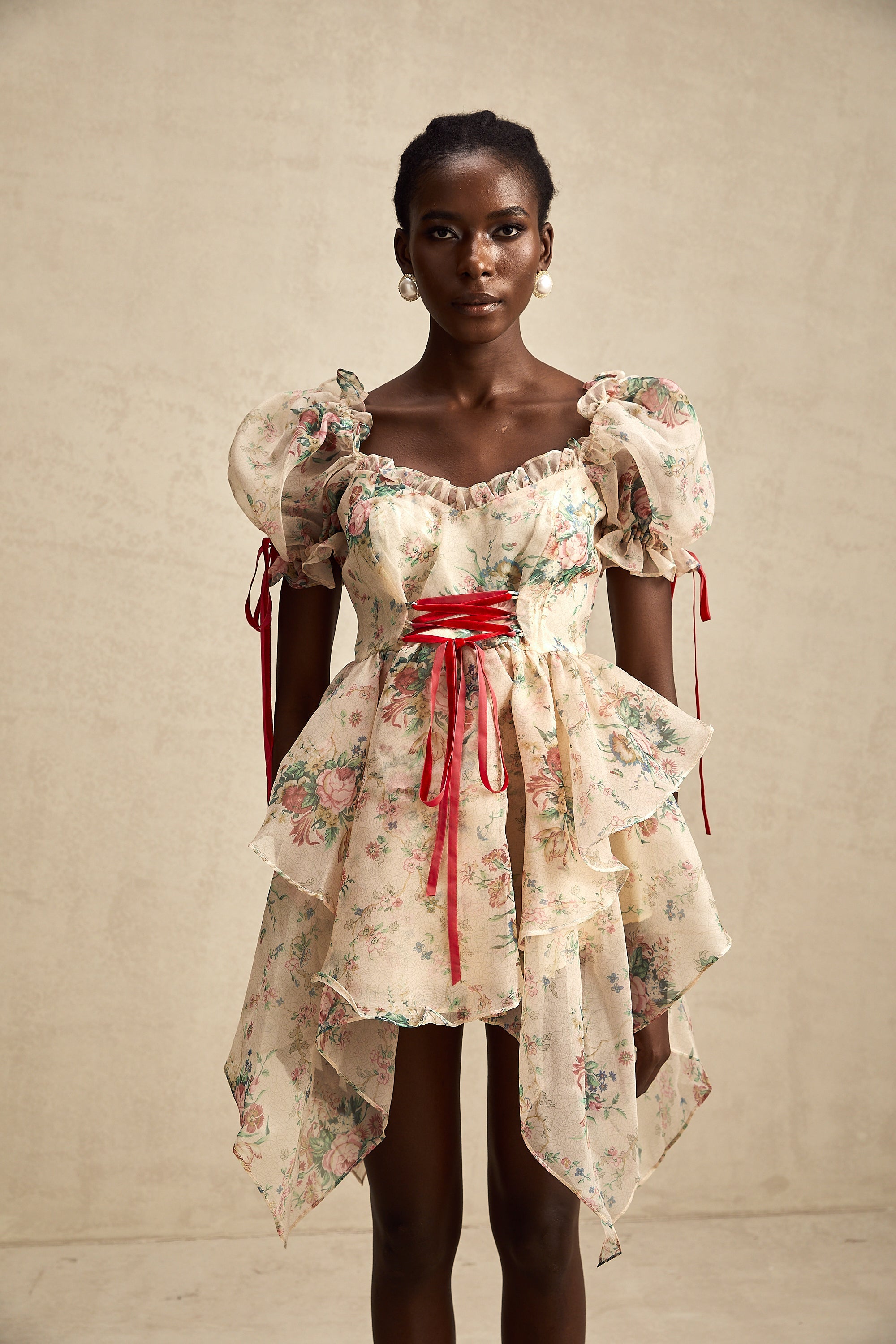 Salomé katmanlı tül mini elbise