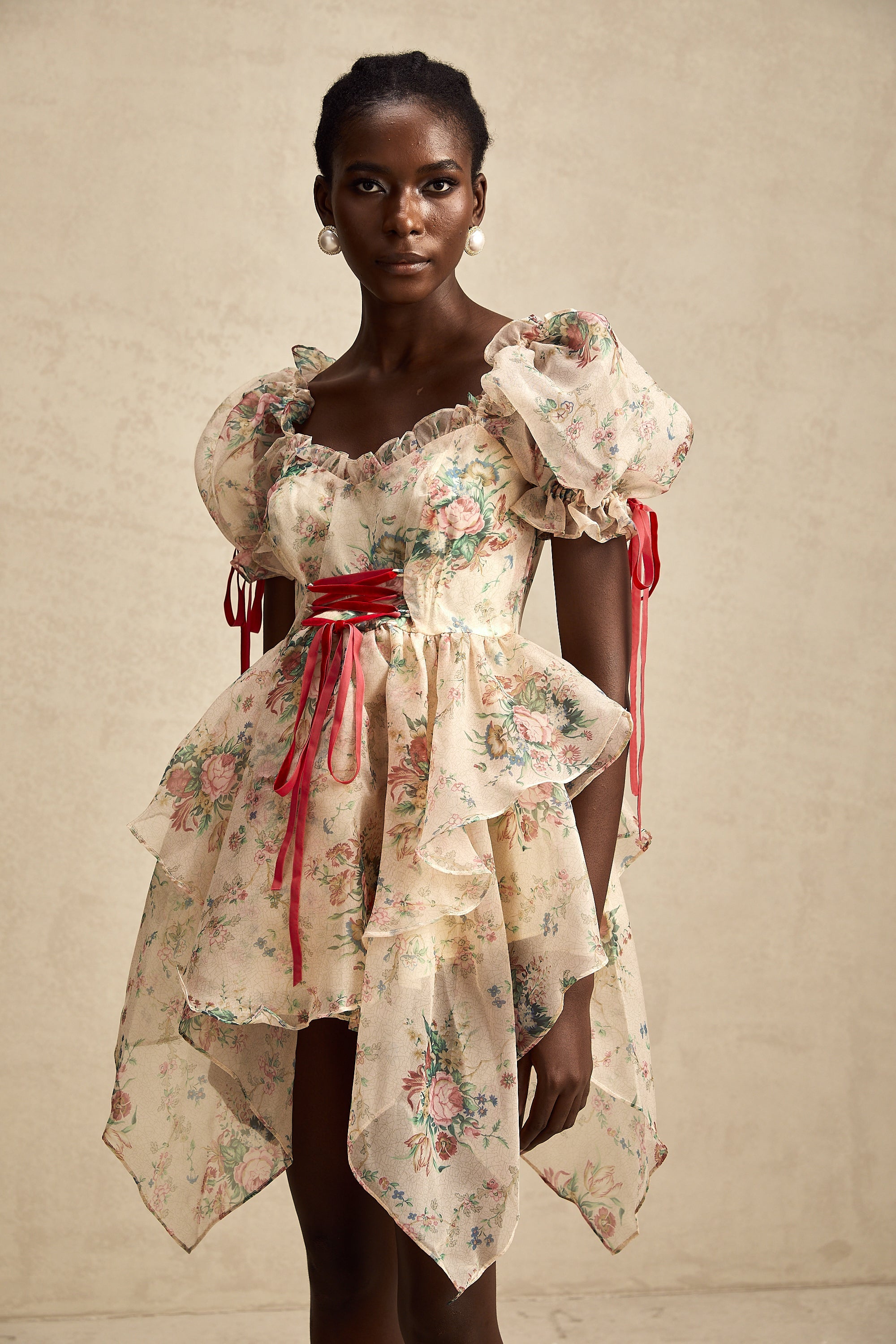 Salomé katmanlı tül mini elbise