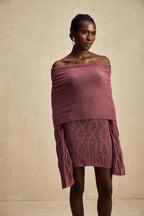 Uzun Kollu Yün Tığ İşi Örgü Mini Elbise