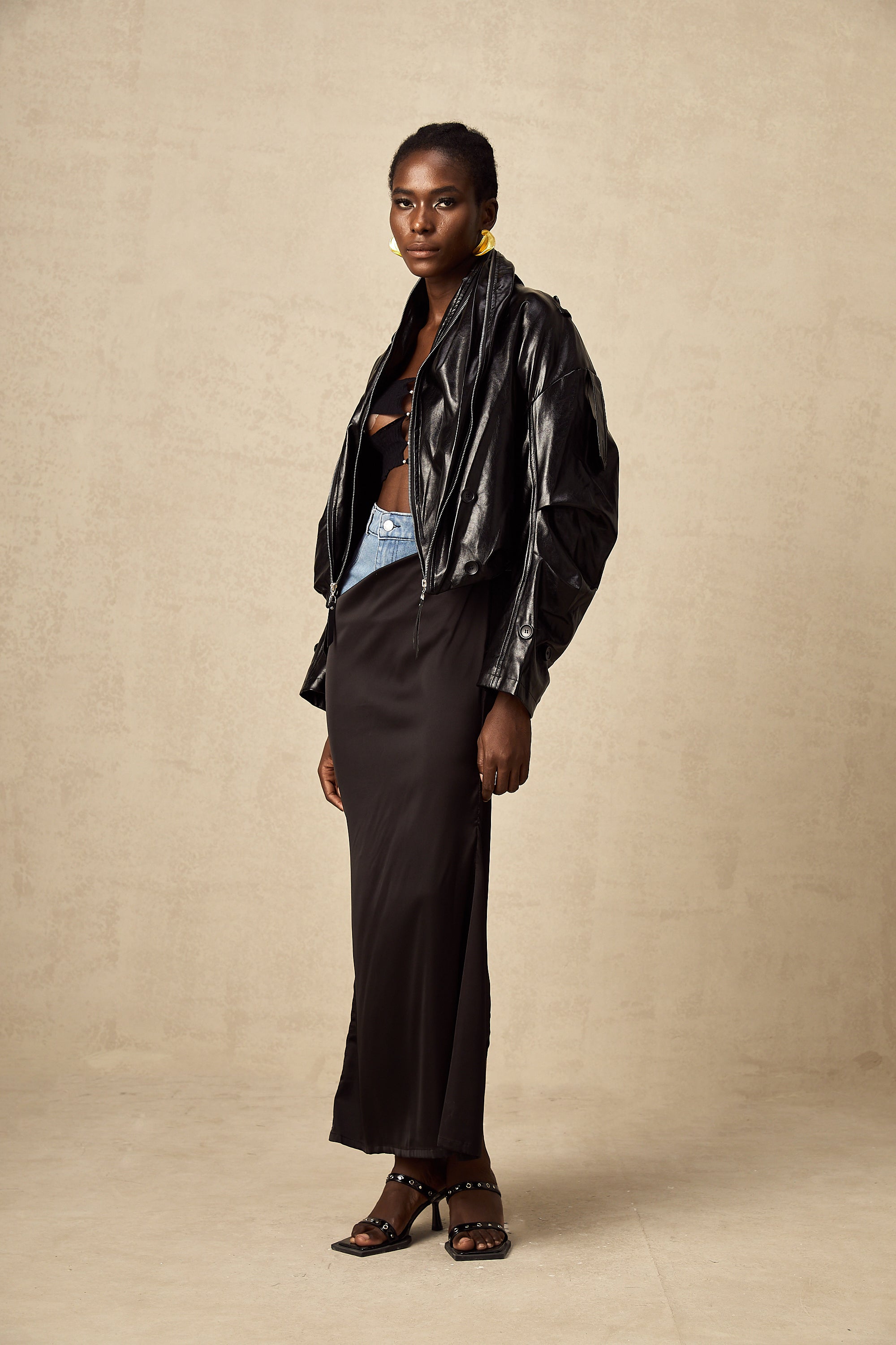 Virginie crop Mont