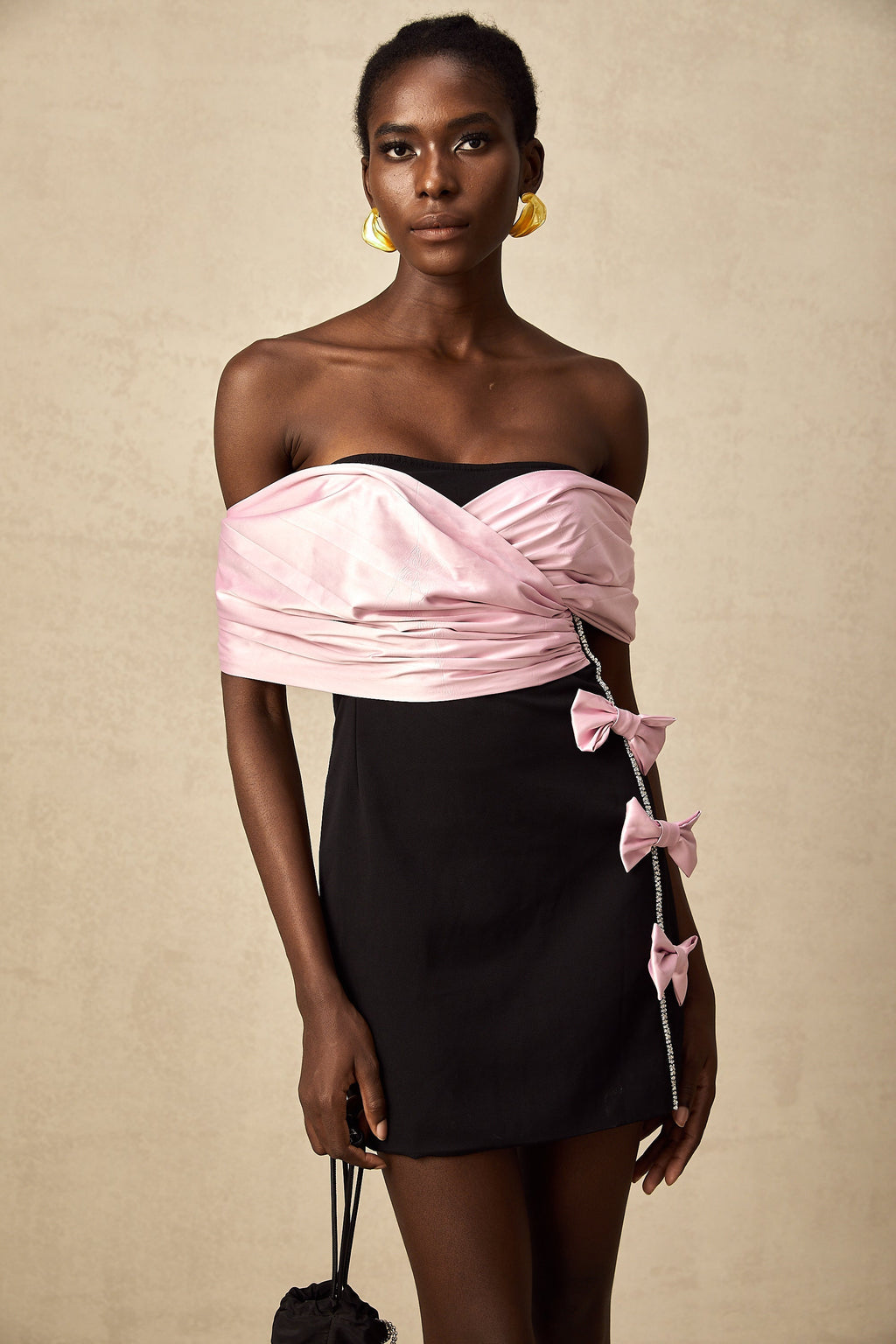 Fiyonk Süslemeli Mini Elbise