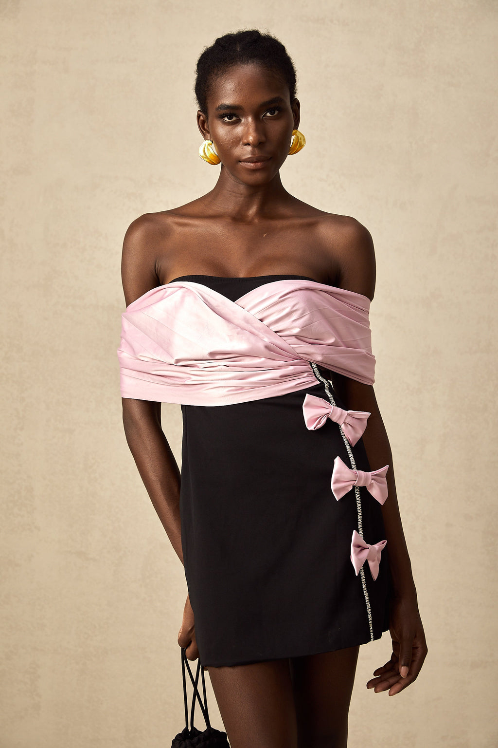 Fiyonk Süslemeli Mini Elbise