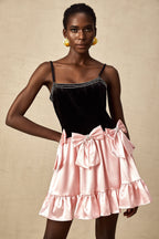 Kontrast İlmekli Pileli Mini Elbise