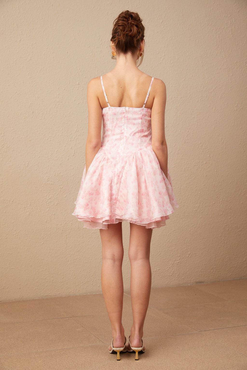 Thérèse Pembe Çiçek Desenli Kabartmalı Mini Elbise