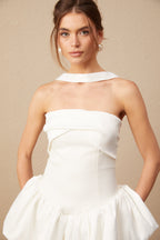 Olivia beyaz halter yaka volanlı mini elbise