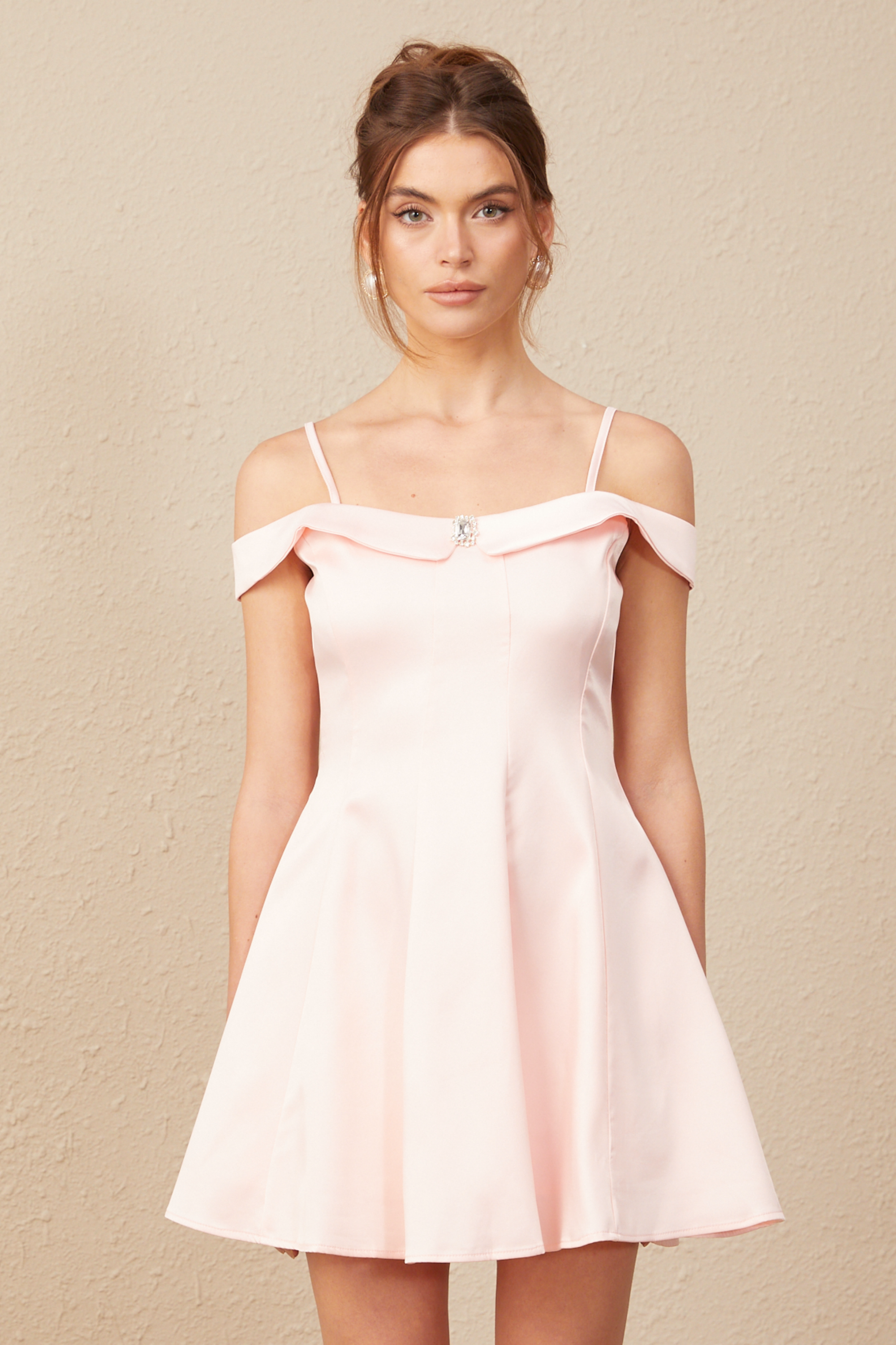 Dounia Kristal İşlemeli Kloş Mini Elbise