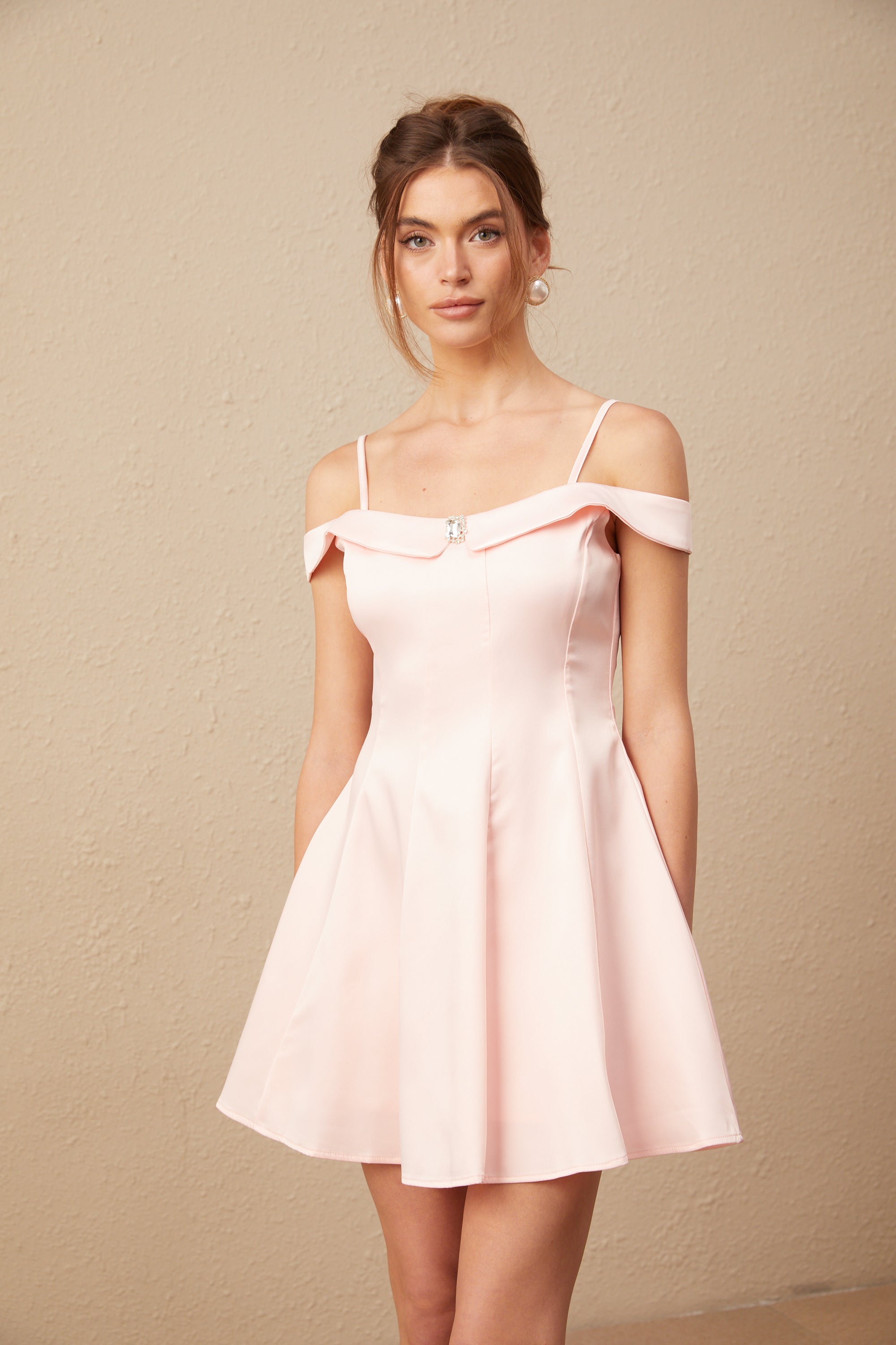 Dounia Kristal İşlemeli Kloş Mini Elbise