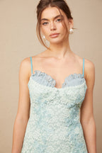 Gabrielle Dantel İşlemeli Pileli Mini Elbise