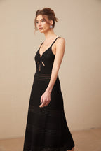 Margot Kesik Detaylı Şişkin Etek Uçlu Triko Midi Elbise