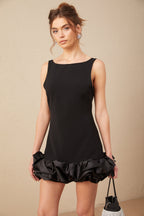 Loujain sırt dekolteli fırfırlı mini elbise