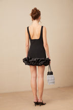 Loujain sırt dekolteli fırfırlı mini elbise