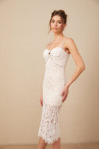 Carmen Kristal Büstiyerli Dantel Midi Elbise