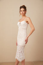 Carmen Kristal Büstiyerli Dantel Midi Elbise