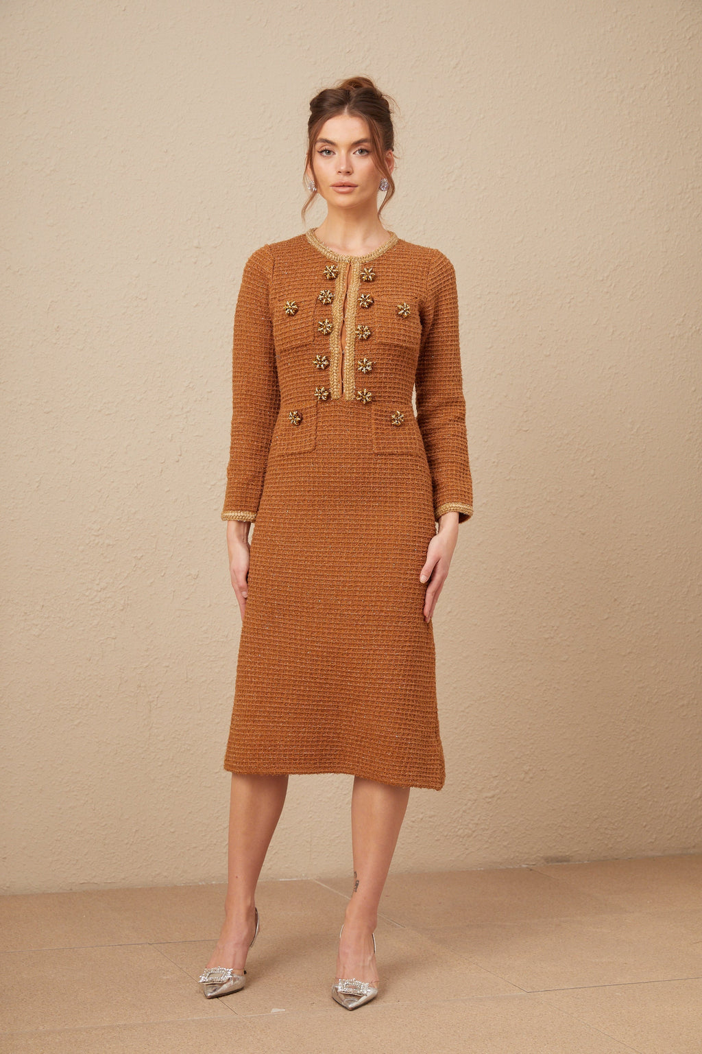 Örgülü Kenarlı Tüvit Elbise
