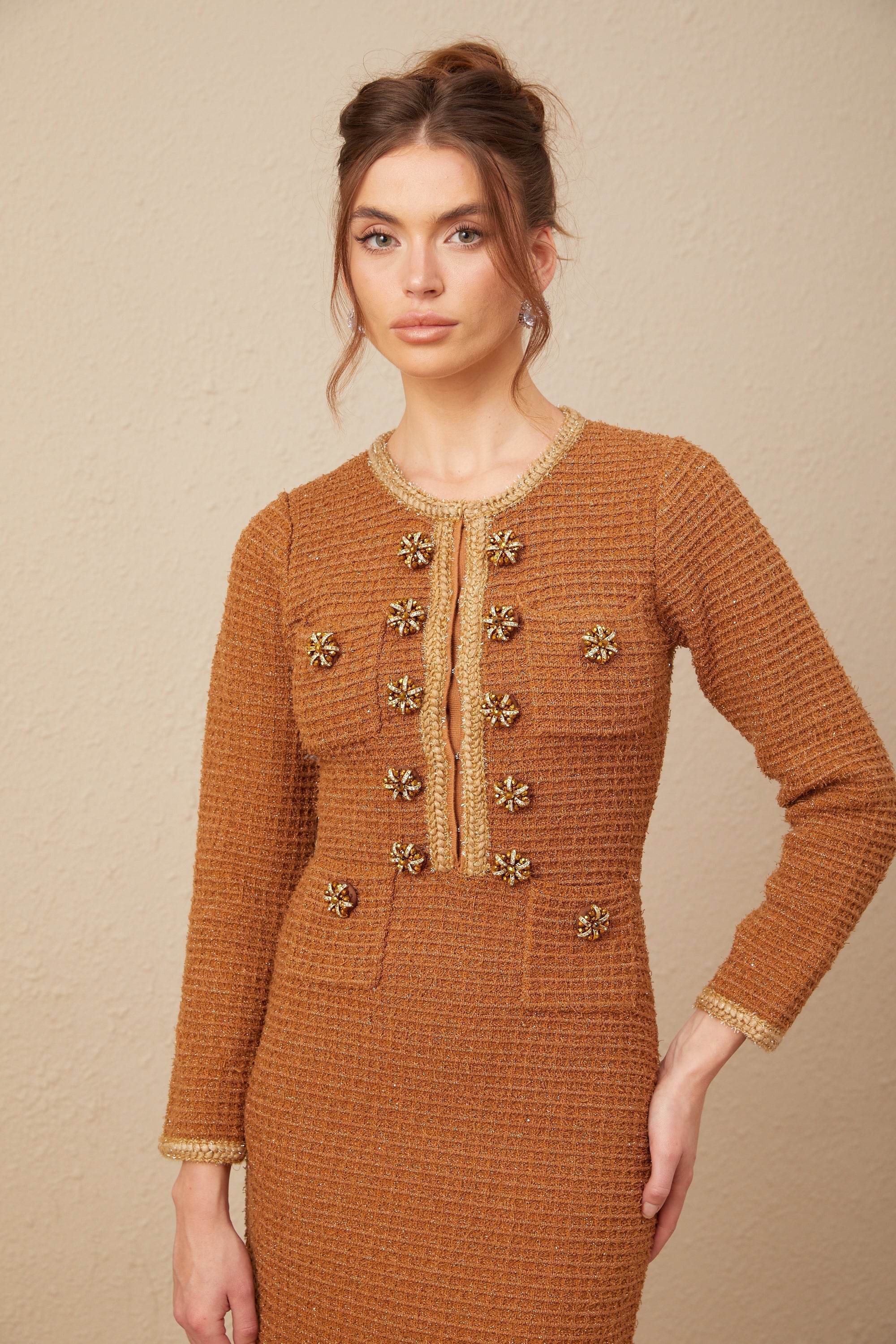 Örgülü Kenarlı Tüvit Elbise