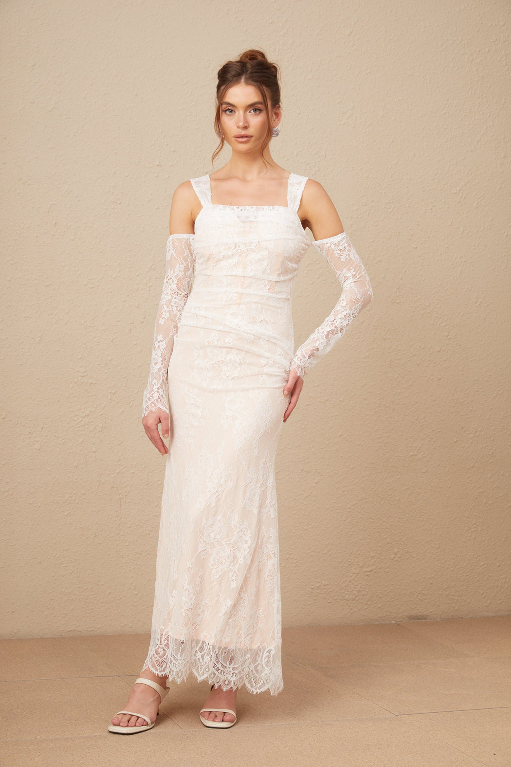 Michelle raglan kollu çiçek desenli dantel maxi elbise