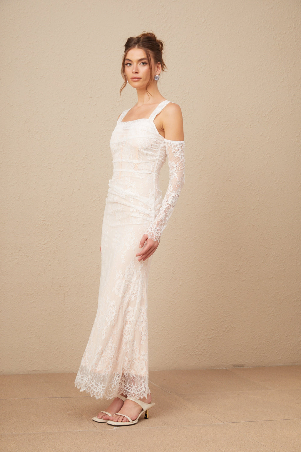 Michelle raglan kollu çiçek desenli dantel maxi elbise