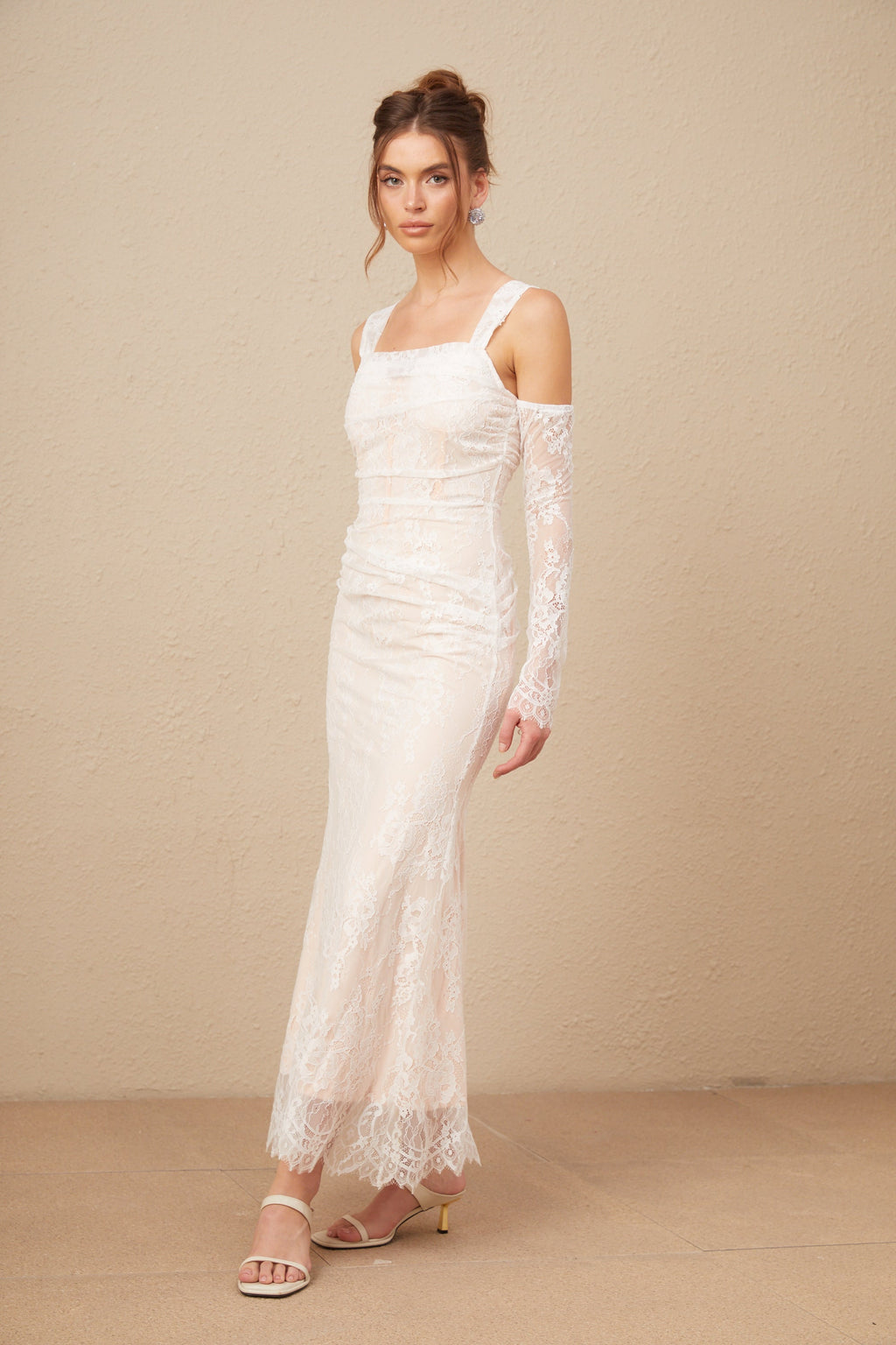 Michelle raglan kollu çiçek desenli dantel maxi elbise