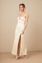 Estelle Büstiyer Detaylı Bükümlü Saten Maxi Elbise