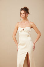 Estelle Büstiyer Detaylı Bükümlü Saten Maxi Elbise