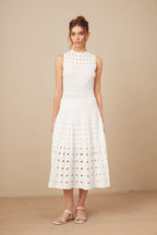 Charlotte Beyaz Kolsuz Kesik Detaylı Triko Midi Elbise