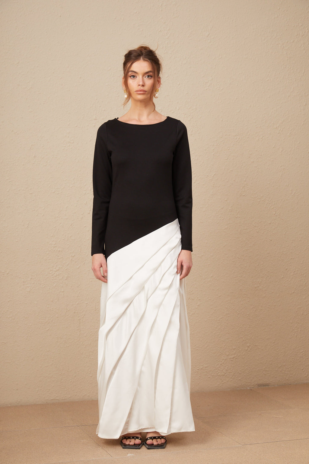 Sofia renk bloklu plise maxi elbise