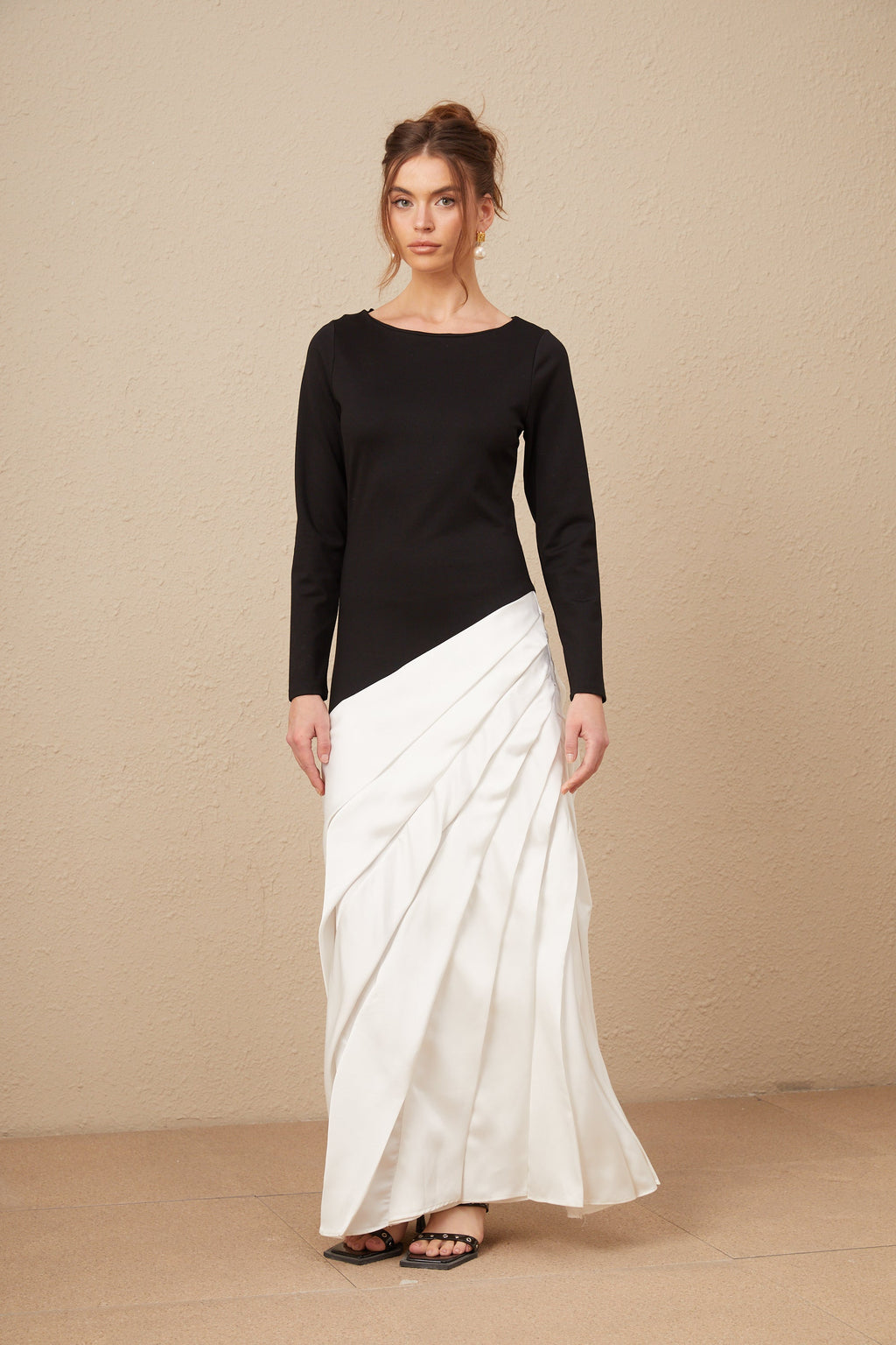 Sofia renk bloklu plise maxi elbise