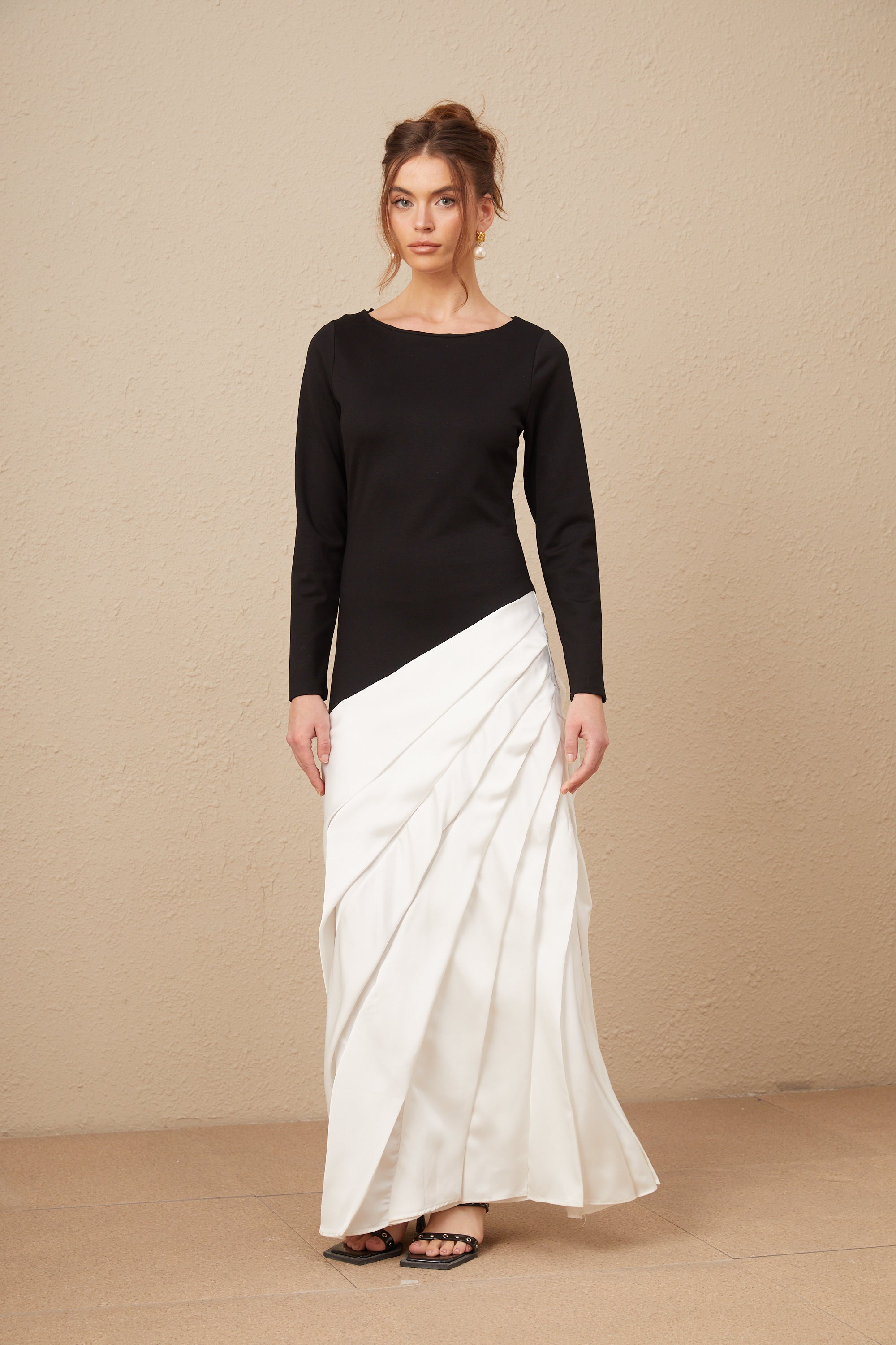 Sofia renk bloklu plise maxi elbise