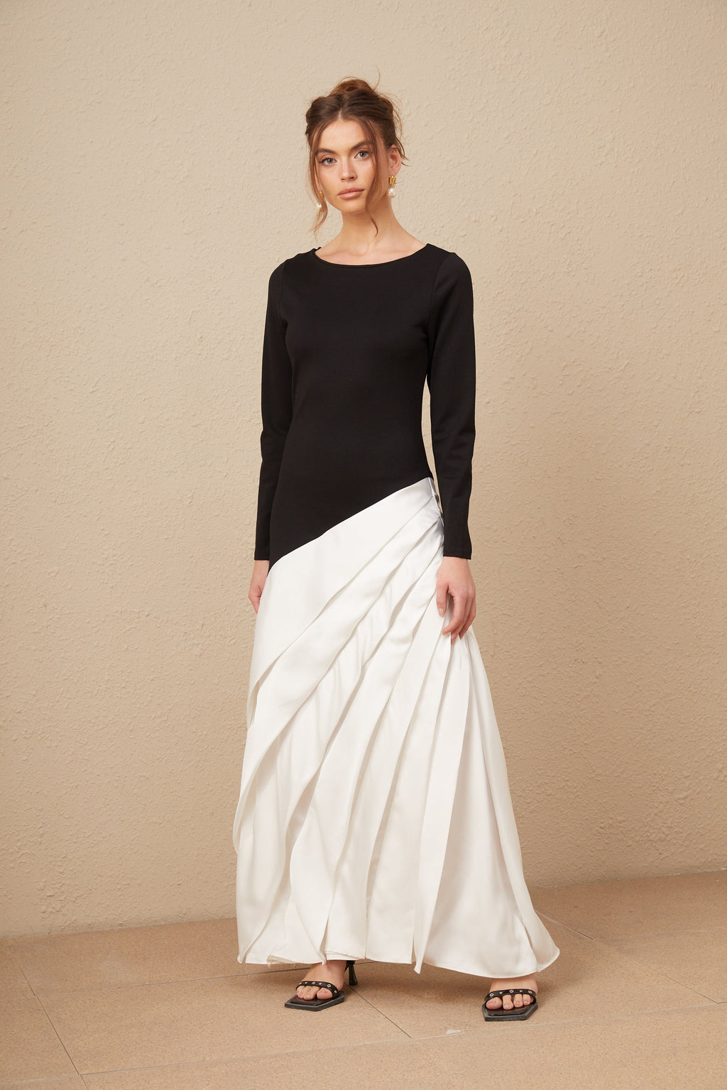 Sofia renk bloklu plise maxi elbise