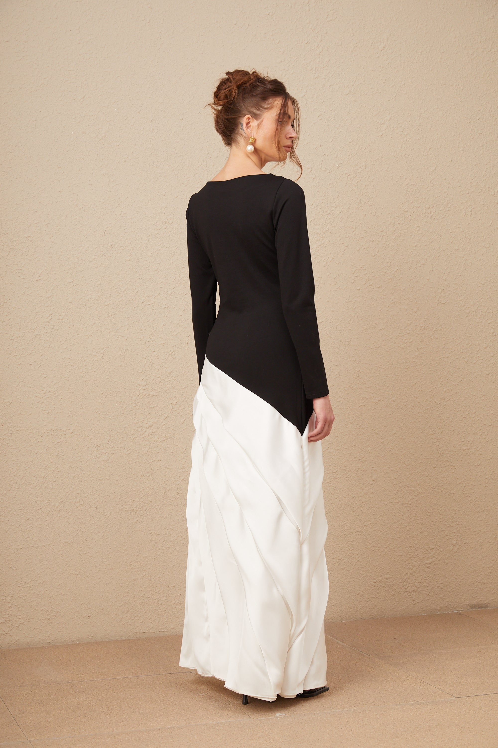 Sofia renk bloklu plise maxi elbise