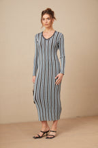 Delphine Dikey Çizgi Desenli Triko Maksi Elbise