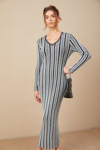 Delphine Dikey Çizgi Desenli Triko Maksi Elbise