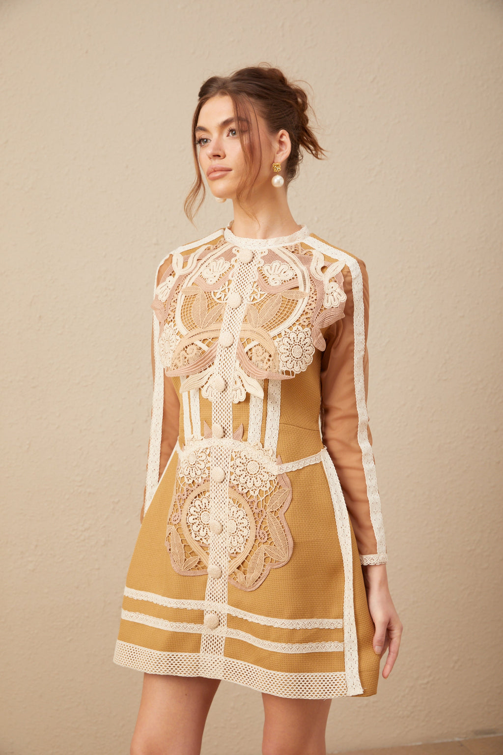 Dantelli Mini Elbise