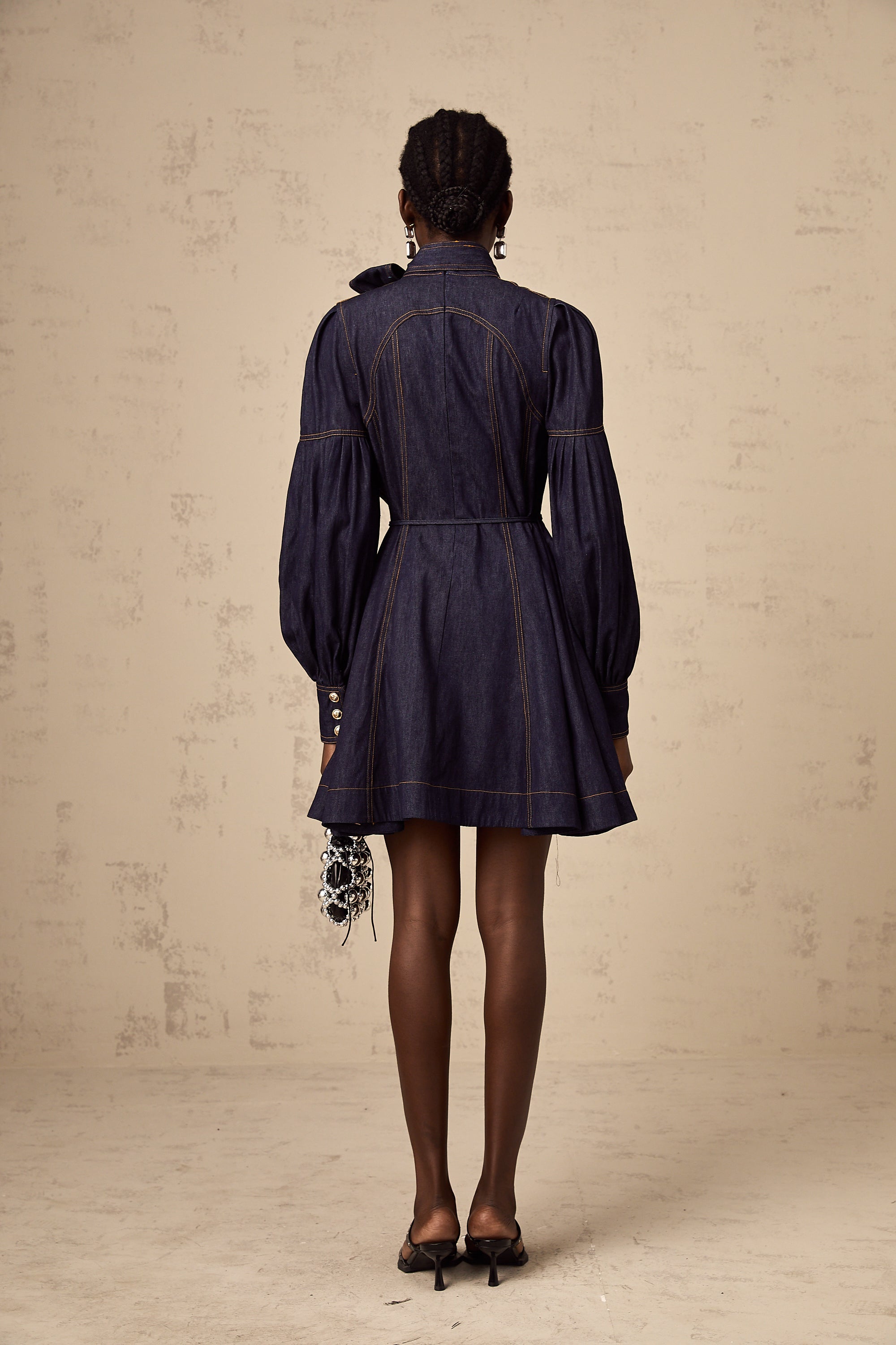 Mirabel koyu mavi kontrast dikişli denim mini elbise